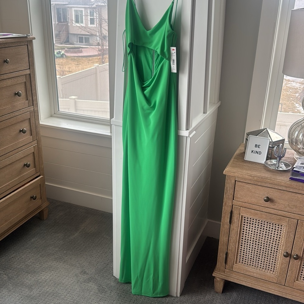 Alice + Olivia VALLI CUT OUT CAMI DRESS - Picture 4 of 6